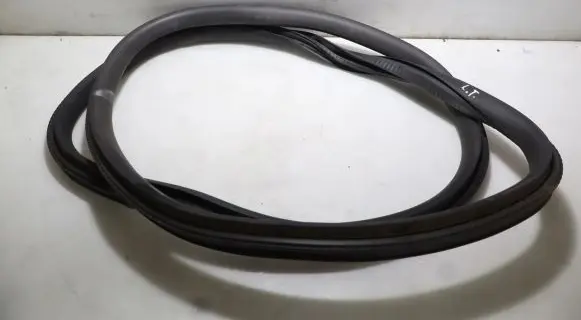 Mercedes-Benz CLA C118 X118 Rubber seal rear door 