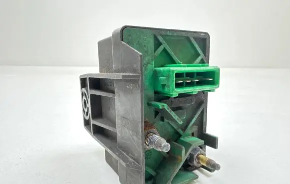 Ford Fusion Glow plug pre-heat relay 9639912580