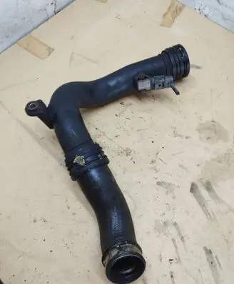 Volkswagen Golf V Intercooler hose/pipe 1K0145770D