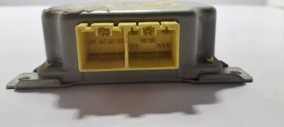 Mitsubishi Colt Airbag control unit/module X6T42471