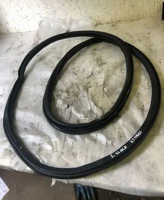 Skoda Scala Front door rubber seal 657867366f