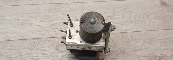Mercedes-Benz Vito Viano W639 ABS Pump 0265900012
