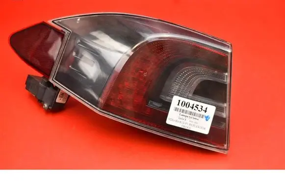Tesla Model S Rear/tail lights 6005920-00-I
