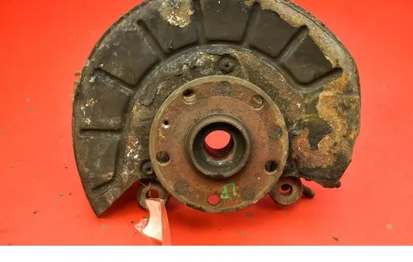 Skoda Yeti (5L) Front wheel hub spindle knuckle 
