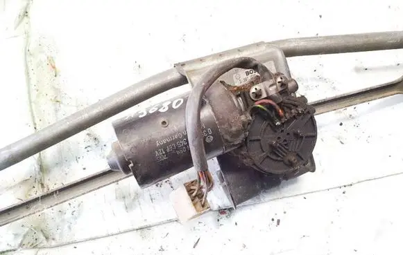 Mercedes-Benz Sprinter W901 W902 W903 W904 Wiper motor 0390211345