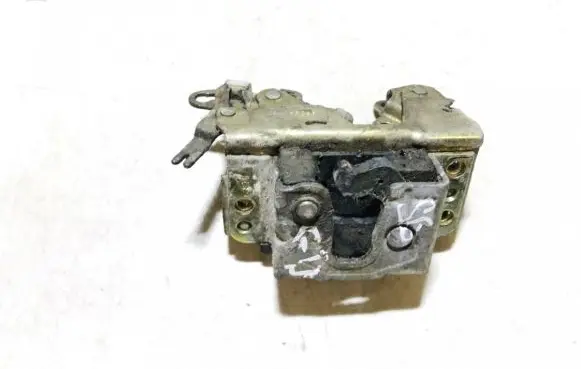Opel Kadett E Rear door lock