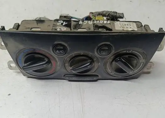 Mazda Premacy Climate control unit CB93 2D04