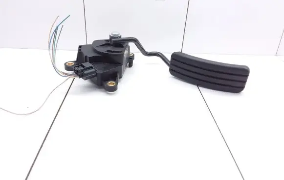 Renault Zoe Accelerator throttle pedal 180026336R 1568A00596