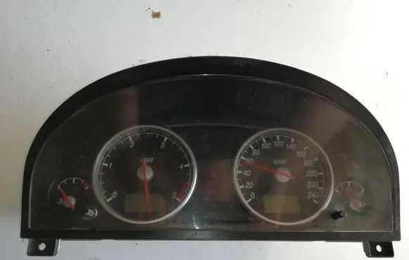 Ford Mondeo Mk III Speedometer (instrument cluster)