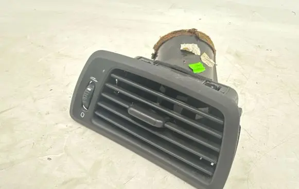 Dashboard side air vent grill/cover trim