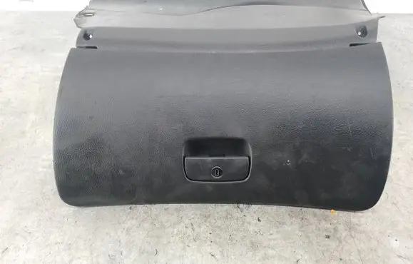 Volkswagen PASSAT B5.5 Glove box 3B1857101