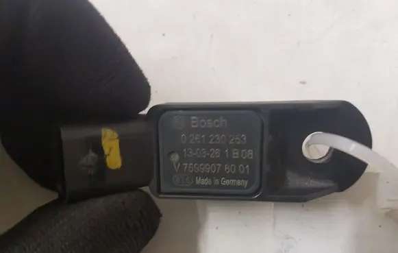 Air pressure sensor