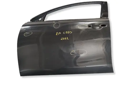 KIA Ceed Front door 