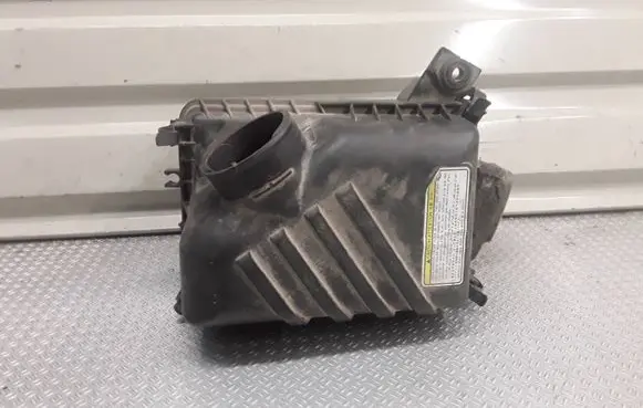 KIA Sportage Air filter box 281001F200