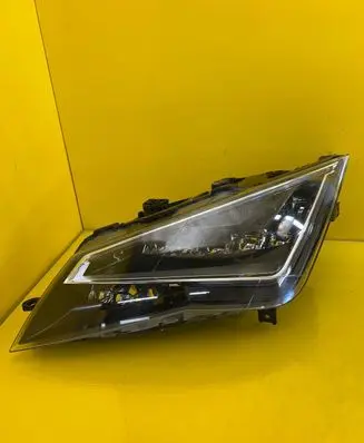 Seat Leon (5F) Headlight/headlamp 5F1941007B