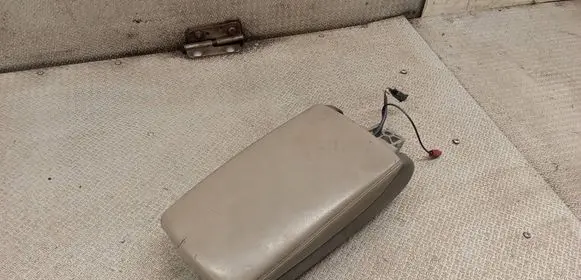 Audi A6 S6 C6 4F Armrest 