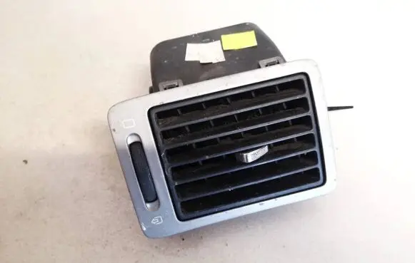 Citroen Jumpy Dash center air vent grill 9634499077