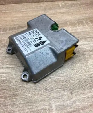Opel Zafira B Airbag control unit/module 13246046 WITHPLUG