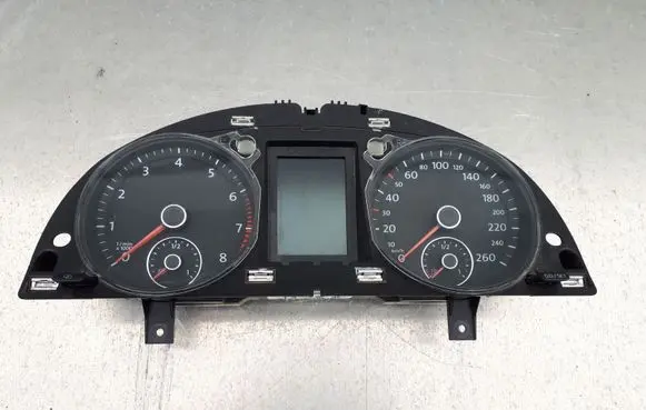 Volkswagen PASSAT B6 Speedometer (instrument cluster) 3C0920872D