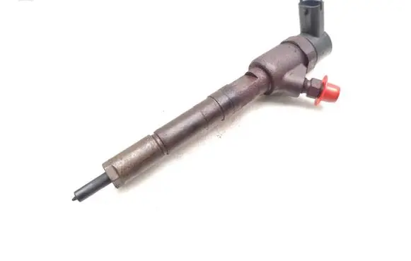 Fuel injector