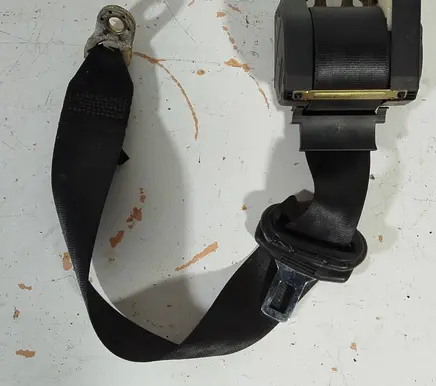 Audi A3 S3 8L Rear seatbelt 8L3857806B 00063606 752925585