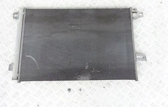 Volkswagen Multivan T6 A/C cooling radiator (condenser) 7E0820411F