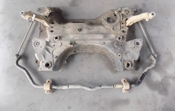 Citroen DS7 Crossback Front axle beam 
