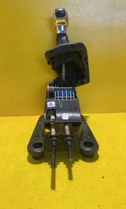 Citroen C3 Gear shifter/selector 9808161480