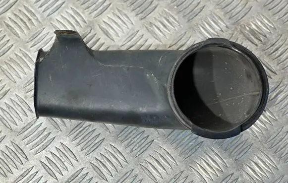 Toyota Land Cruiser (J120) Air intake hose/pipe 1797162010