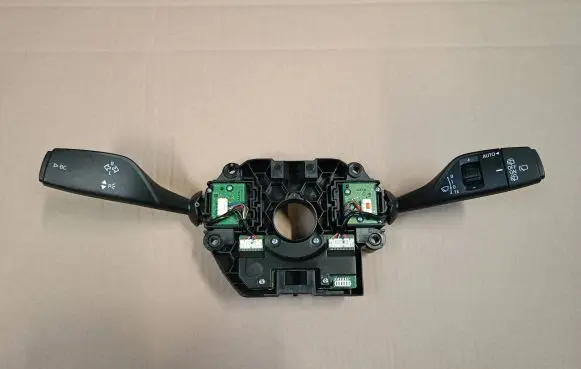 BMW X3 F25 Indicator stalk 9368597