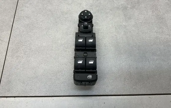 Opel Mokka B Electric window control switch 96788281ZD