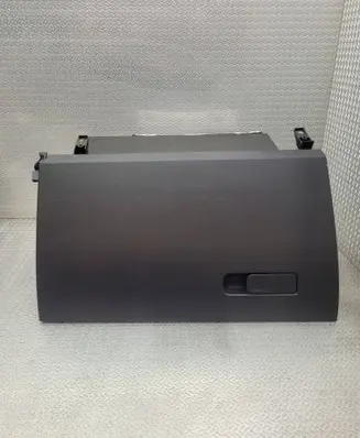 Mercedes-Benz CLA C118 X118 Glove box A1776801200