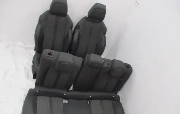 Seat set