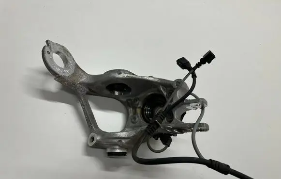 Porsche Macan (95B) Rear wheel hub 8R0505436C