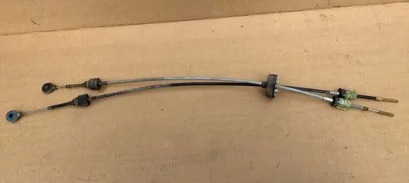 Opel Astra H Gear shift cable linkage 55350346