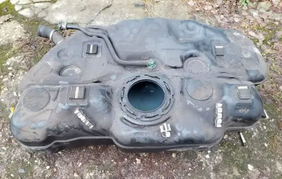 Opel Astra K Fuel tank 