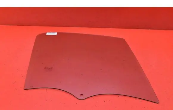 Renault Trafic I Front door window glass four-door 