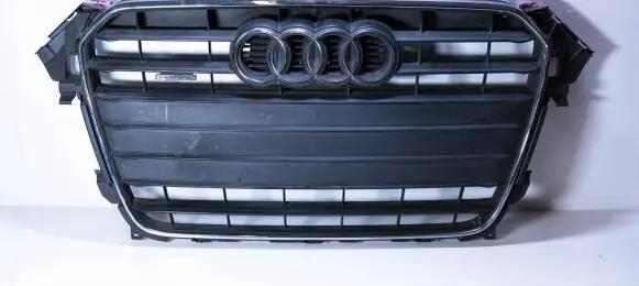 Audi A4 S4 B8 8K Front grill 8K0853651G 8K0853651H