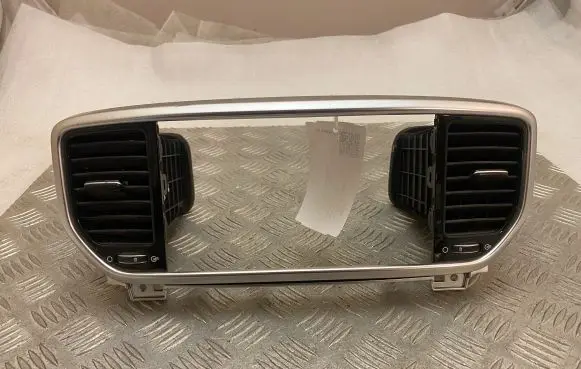 KIA Sportage Dash center air vent grill 97410F1AA0
