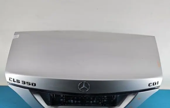 Tailgate/trunk/boot lid
