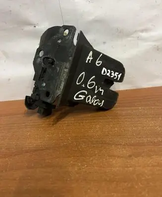 Audi A6 S6 C6 4F Tailgate/trunk/boot lock/catch/latch 827520B D2351