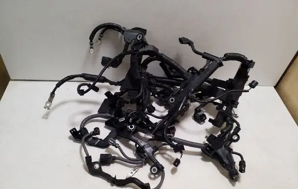 Toyota Yaris Cross Engine installation wiring loom 821210U680