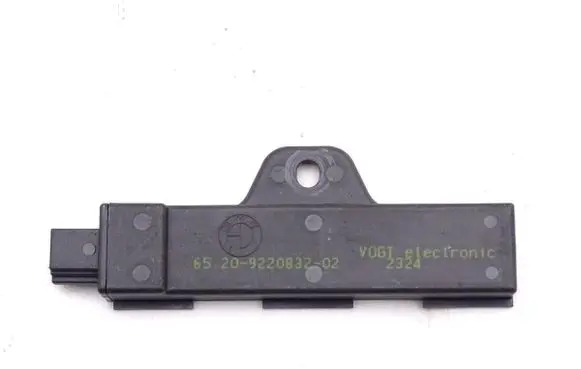 BMW 7 F01 F02 F03 F04 Antenna control unit 9220832