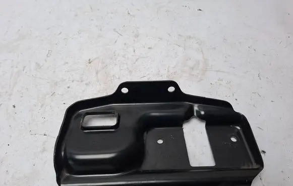 BMW 1 E81 E87 Headlight/headlamp mounting bracket 7148759 BMW5164