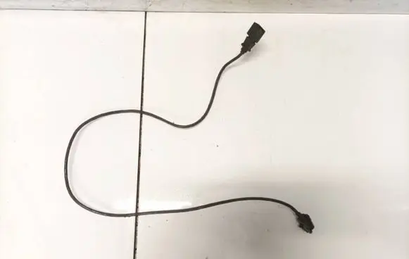 Audi A6 S6 C5 4B Crankshaft position sensor 038905433a