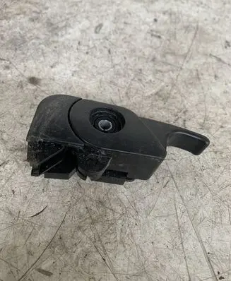 Mitsubishi ASX Engine bonnet (hood) release handle