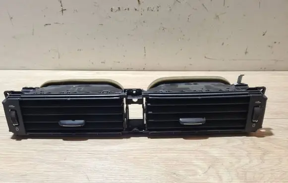 Dash center air vent grill