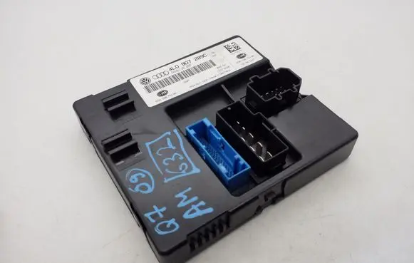 Audi Q7 4L Comfort/convenience module 4L0907289C 4L0910289F 5DK00876286