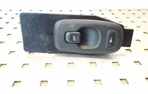 Volvo XC70 Electric window control switch 30746075