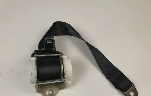 Alfa Romeo Giulietta Rear seatbelt 34112119 01561013980